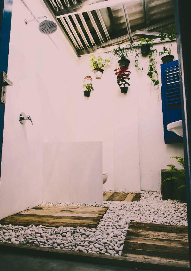 Pondok Sare Hostel Yogyakarta Exterior photo