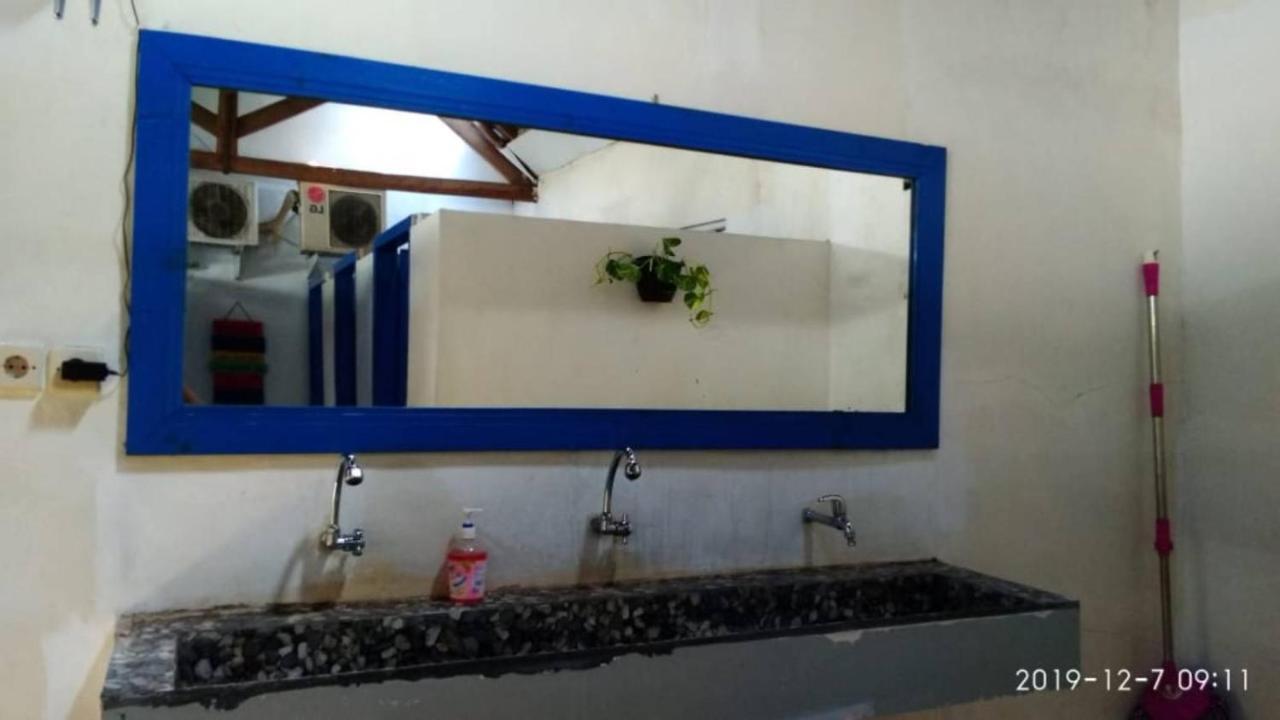 Pondok Sare Hostel Yogyakarta Exterior photo